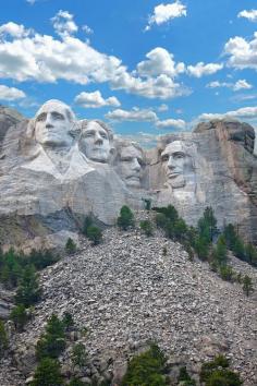 
                    
                        Mount Rushmore National Memorial, South Dakota, #USA
                    
                