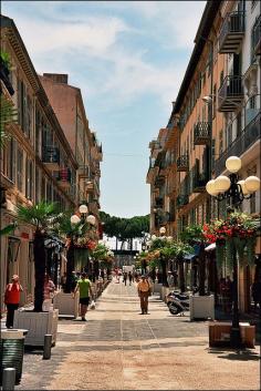 Nice, France/keep walking toward the camera and I believe you will find the Flower Market...what fun.  They also had many restaurants you could try for lunch.  Flower market is early in the day/Rue Paradis...thank you Wilhelmina! #travel #destination #amazing #scenery #relaxation #designlit #belitup #followus #likeus