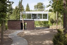 
                    
                        Villa in Potsdam | nps tchoban voss; Photo © Martin Tervoort | Archinect
                    
                