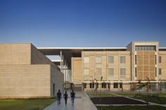 
                    
                        Indian School of Business: Mohali Campus | Perkins Eastman | Photo: Harshan Thomson | Archinect
                    
                