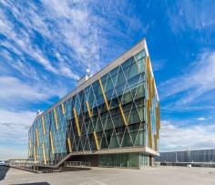 
                    
                        Business Center and «Park Inn» Hotel. Pulkovo Airport | A.Len | Project Chief Architect: R. Andreeva | Archinect
                    
                