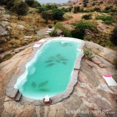 
                    
                        Luxury in India - Lakshman Sagar, Rajasthan
                    
                