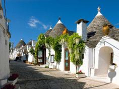 
                        
                            Alberobello - Italy beyond the bucket list
                        
                    