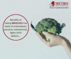 Benefits of eating #BROCCOLI
has loads of antioxidants, prevents #osteoporosis, fights birth defects...
http://bit.ly/2lknlze