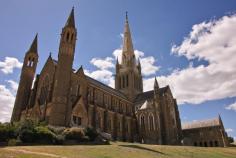 Sacred Heart Cathedral, © s13n, Flickr