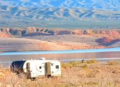 What is Boondocking? How Do You Boondock?