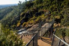 Falls Trail, Lesmurdie Falls