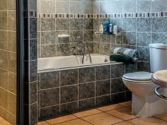 Tiles and Grout Cleaning Melbourne | Eco-Commercial